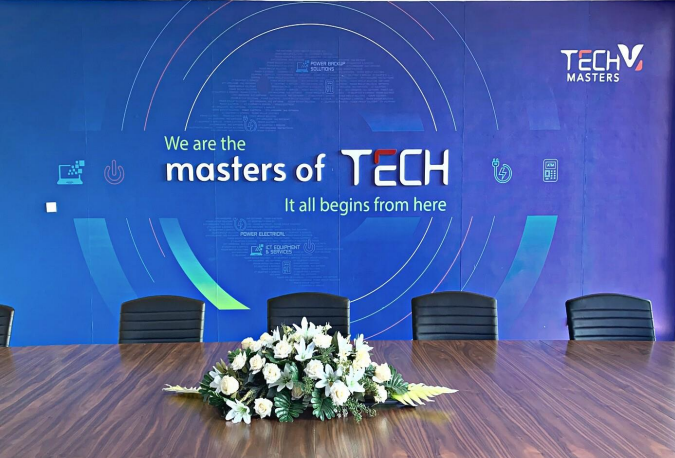 techM img